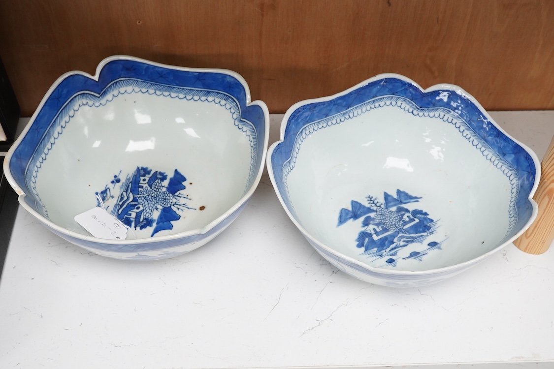A pair of early 19th century Chinese blue and white bowls, 26cm in diameter